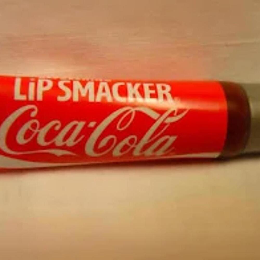 NEW IN PACKAGE Lip Smacker Coca Cola Flavored Lip Balm .40 Oz Brand New